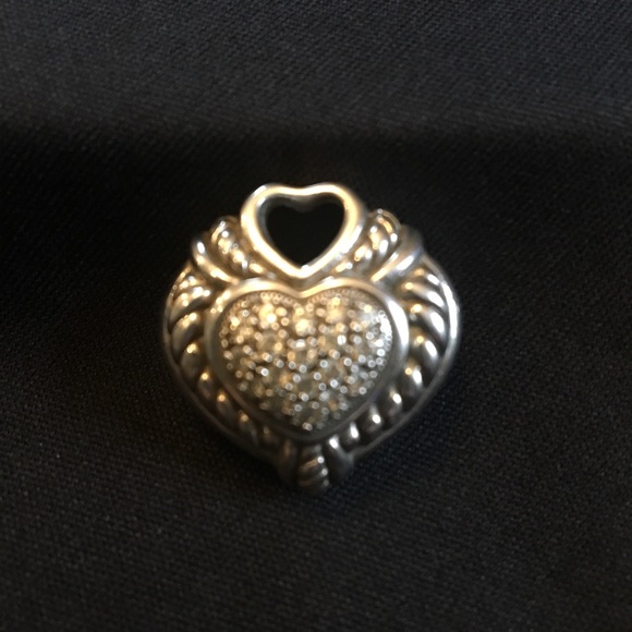 Heart sterling silver and 18 inch chain. - Picture 4 of 4